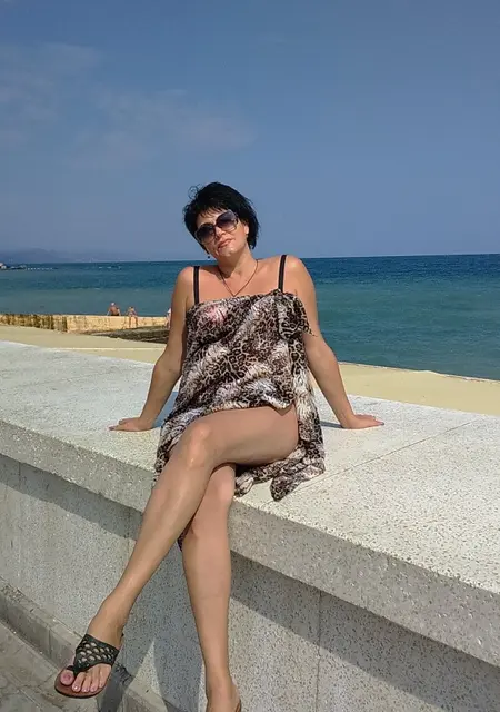 Лана из Ростова-на-Дону, мне 61, познакомлюсь на одну ночь