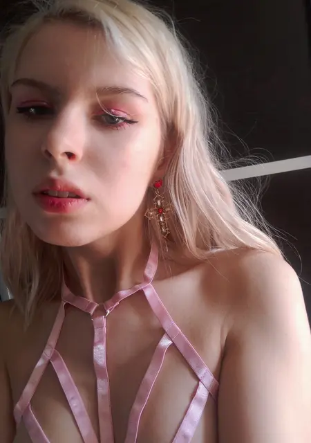 Анастасия из Омского, ищу на сайте общение