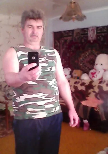 Александр из Новохоперска, ищу на сайте знакомства без обязательств