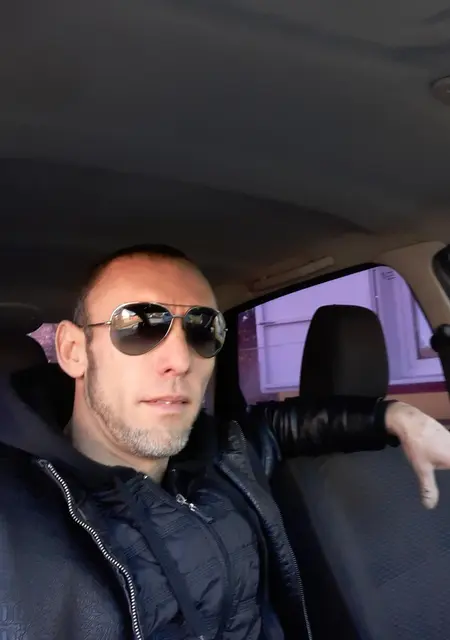 Андрей из Лабинска, ищу на сайте знакомства на одну ночь