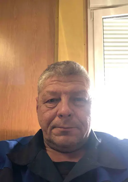 Юрий из Якутска, ищу на сайте знакомства на одну ночь