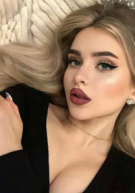 Kate из Иркутска, мне 25, познакомлюсь для вирта