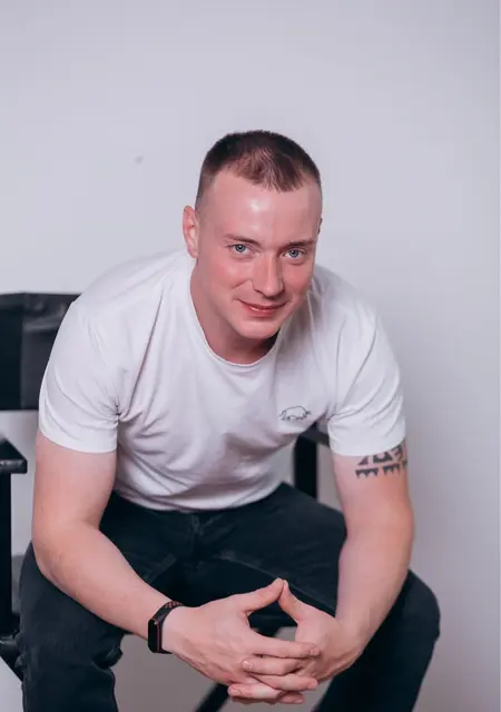 Я Тарас, 32, из Краснотурьинска, ищу знакомство для постоянных отношений