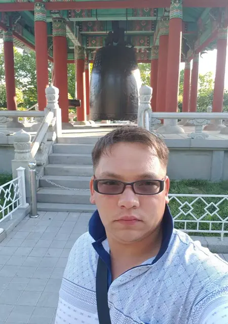 Я Максим, 34, знакомлюсь без обязательств в Невельске