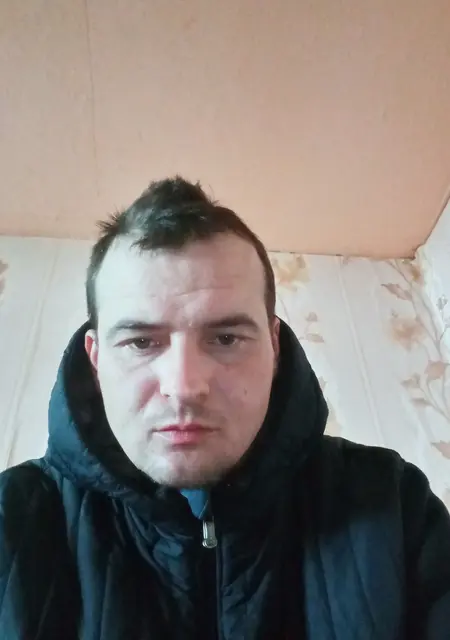 Я Алексей, 31, из Горячего Ключа, ищу знакомства без обязательств