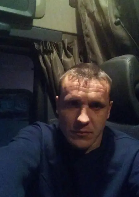 Я Егор, 43, из Алдана, ищу знакомство для дружбы