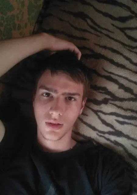 Емеля из Владивостока, ищу на сайте знакомства на одну ночь