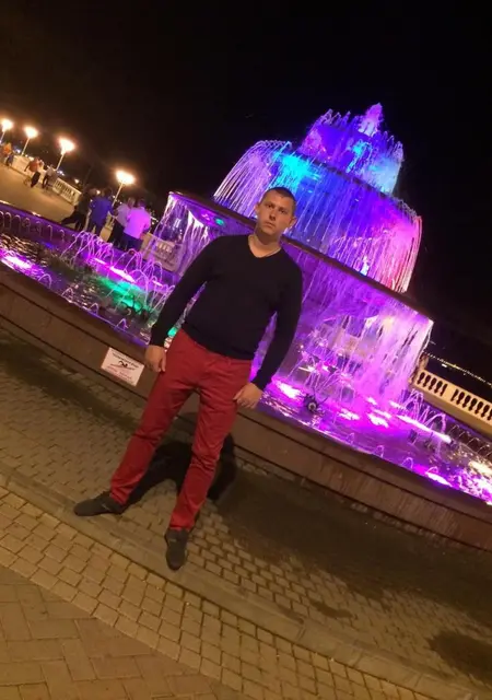 Я Максим, 25, из Североморска, ищу знакомства без обязательств