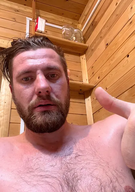 Я Виталий, 36, из Краснодара, ищу знакомства на одну ночь