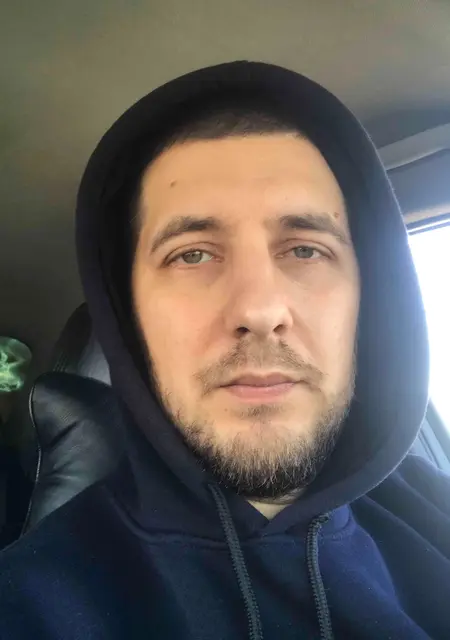 Я Незнокомец, 35, знакомлюсь для общения в Красноярске