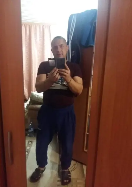 Я Виктор, 50, из Лабинска, ищу знакомства без обязательств