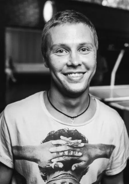 Я Андрей, 37, знакомлюсь без обязательств в Астрахани