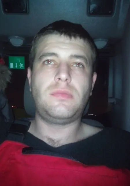 Я Ваня, 35, из Сертолова, ищу знакомство для дружбы