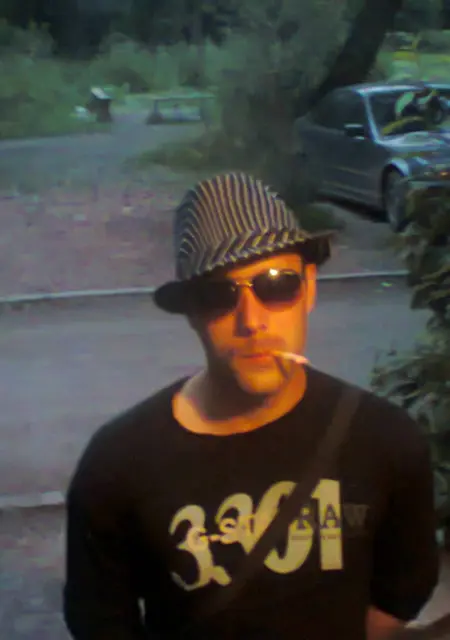 Паша из Копейска, мне 35, познакомлюсь на одну ночь