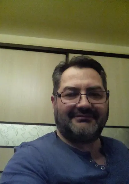 Максим из Челябинска, мне 50, познакомлюсь без обязательств