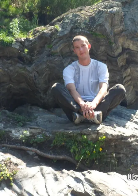 Дмитрий из Нягани, ищу на сайте знакомства на одну ночь