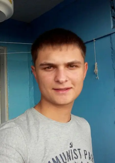 Владислав из Коврова, ищу на сайте знакомства на одну ночь