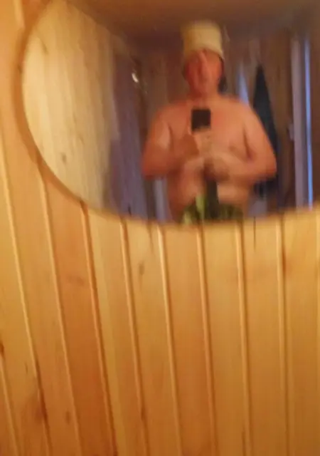 Александр из Гомеля, мне 65, познакомлюсь на одну ночь