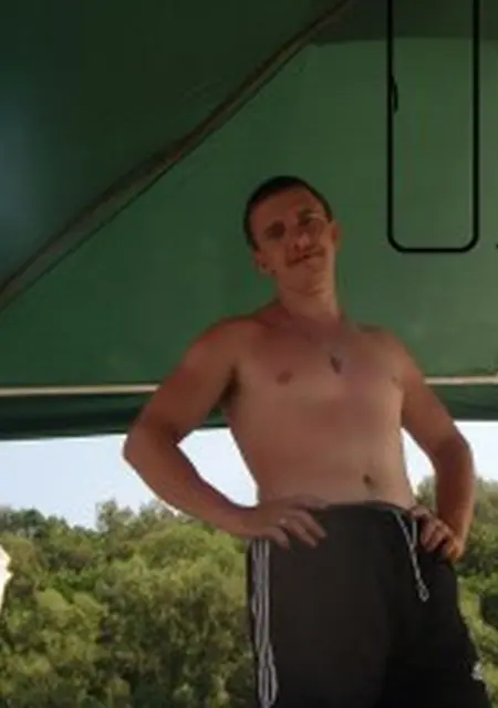 Pavellll из Одинцова, ищу на сайте знакомства на одну ночь