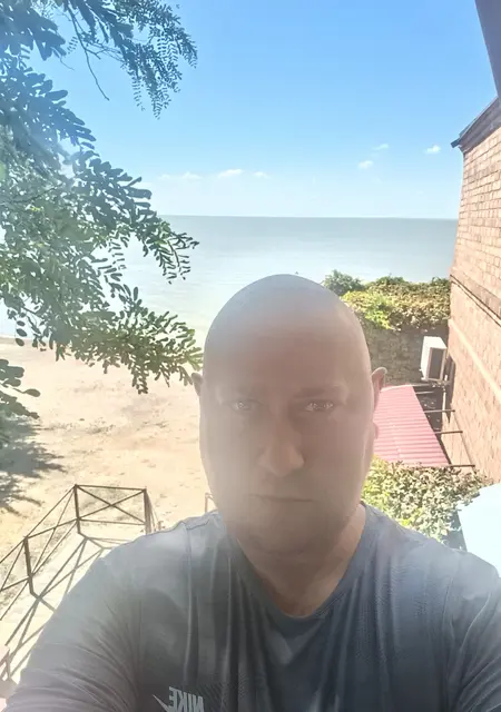 Я Владимир, 42, из Донецка, ищу знакомство для постоянных отношений