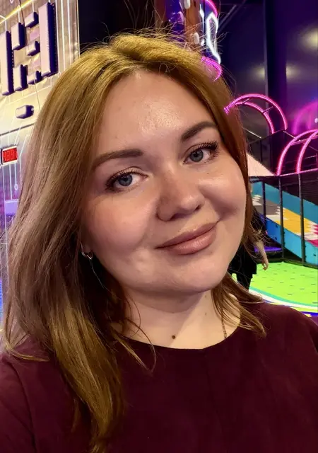 Polina из Ульяновска, ищу на сайте приятное времяпровождение