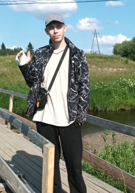 Я Владимир, 21, знакомлюсь на одну ночь в Сыктывкаре