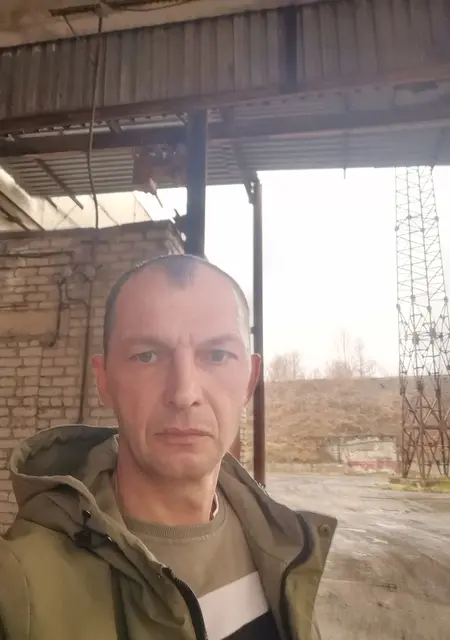 Я Игорь, 46, знакомлюсь для дружбы в Комсомольске-на-Амуре