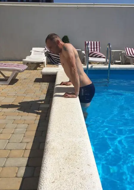 Александр из Тимашевска, мне 39, познакомлюсь без обязательств