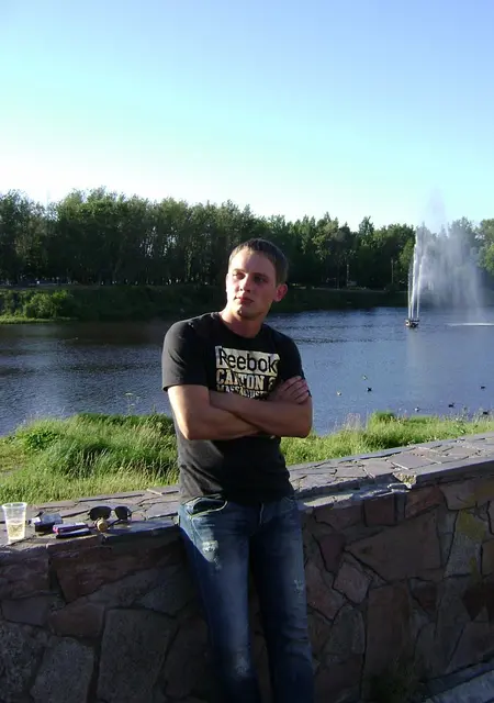 Дмитрий из Петрозаводска, мне 41, познакомлюсь для приятного времяпровождения