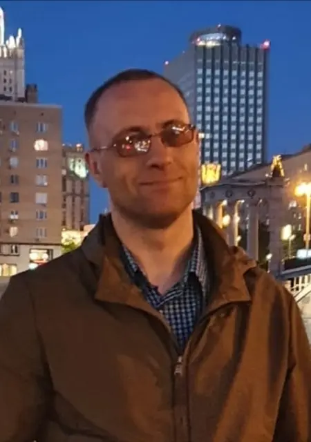 Андрей из Хабаровска, ищу на сайте знакомства на одну ночь