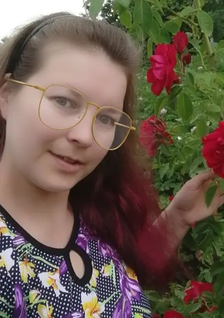 Я Ангелина, 40, из Йошкар-Олы, ищу знакомство для постоянных отношений