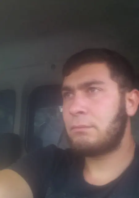 Я Антон, 35, из Минеральных Вод, ищу знакомства без обязательств