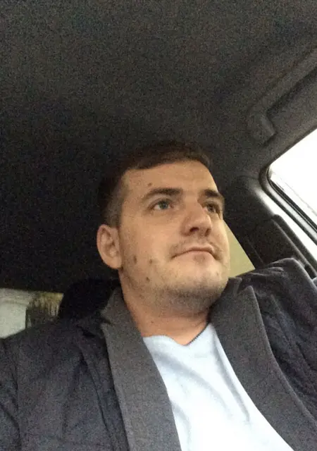 Я Андрей, 38, знакомлюсь на одну ночь в Архангельске