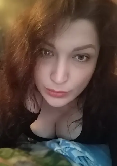 Леся из Тольятти, мне 43, познакомлюсь на одну ночь