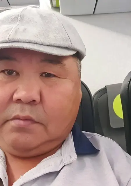 Я Николай, 61, из Якутска, ищу знакомство для приятного времяпровождения