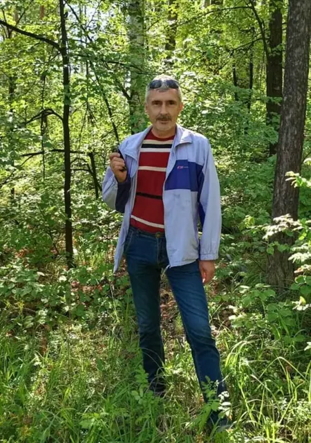 Я Михаил, 60, знакомлюсь для постоянных отношений в Екатеринбурге