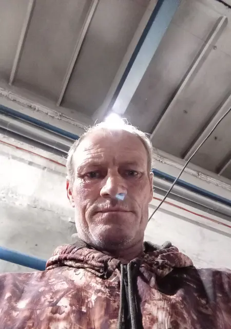 Борис из Пыти-Ях, ищу на сайте знакомства без обязательств