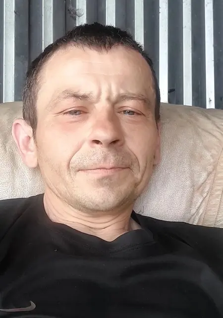 Дмитрий из Воронежа, ищу на сайте знакомства без обязательств