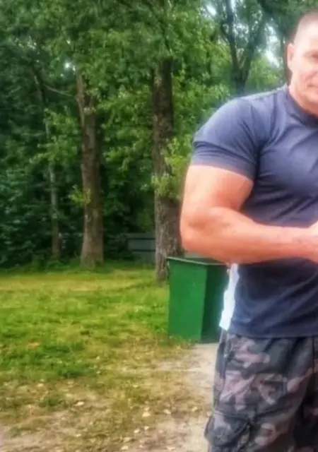 Я Валерий, 55, из Курска, ищу знакомство для дружбы