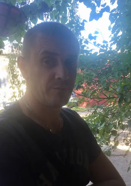 Я Сергей, 42, из Тулы, ищу знакомства на одну ночь