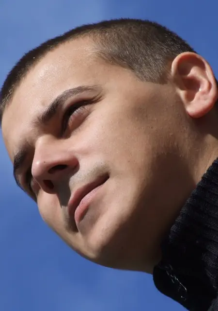 Viktor из Великого Новгорода, ищу на сайте знакомства на одну ночь