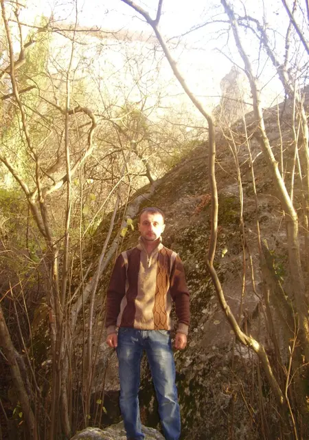 Я Рушен, 43, из Бахчисарая, ищу знакомство для приятного времяпровождения