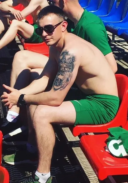 Я Тёма, 27, из Смоленска, ищу знакомства без обязательств