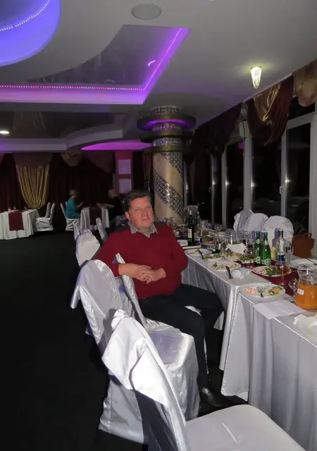 Я Виктор, 63, из Саратова, ищу знакомства без обязательств