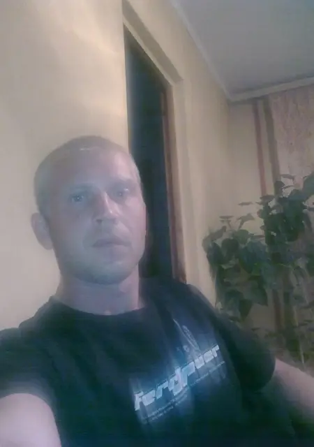 Я Павел, 81, знакомлюсь на одну ночь в Большом Камне