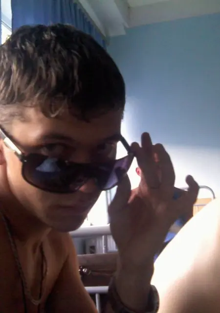 Gary из Знаменска, ищу на сайте знакомства на одну ночь