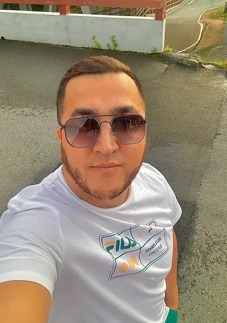 Я Марат, 33, знакомлюсь для приятного времяпровождения в Ханты-Мансийске