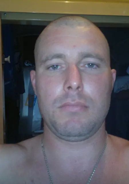 Я Дмитрий, 44, знакомлюсь на одну ночь в Чайковском