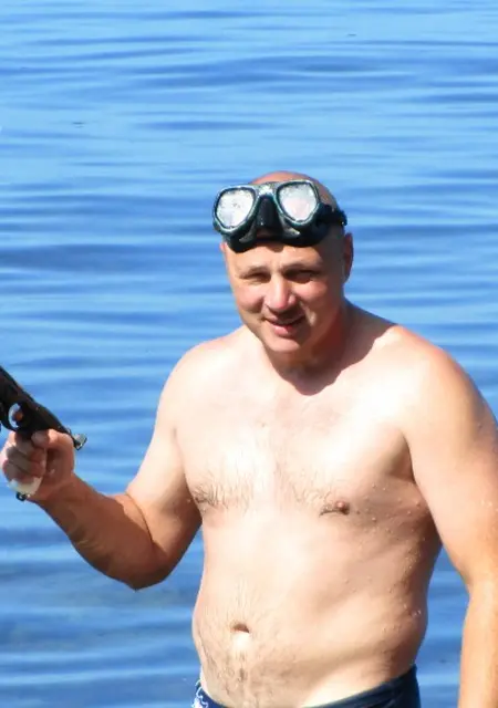 Я Андрей, 46, из Ессентуков, ищу знакомства без обязательств