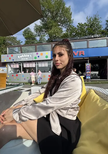 Я Камилла, 23, знакомлюсь для общения в Владивостоке